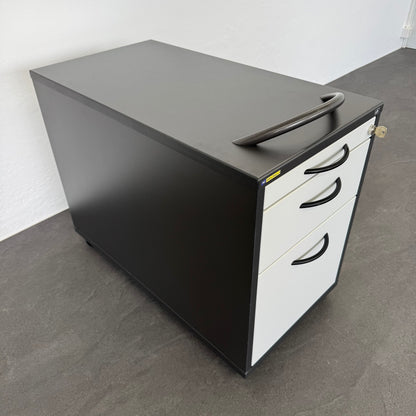 Elan Euroffice Unterstell-Korpus geschlossen