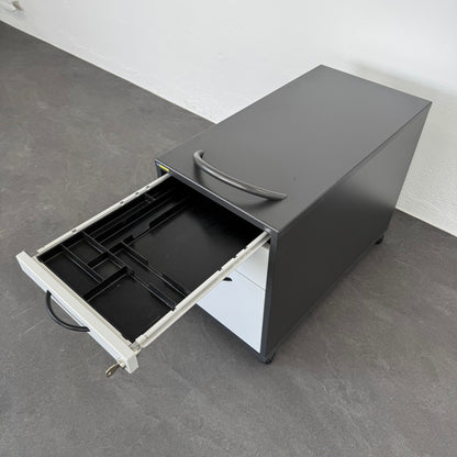 Elan Euroffice Unterstell-Korpus mit Materialschale offen