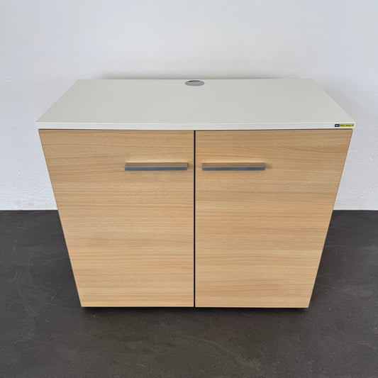 Echo Classic Flügeltür-Aktenschrank aus Eichendekor mit weissem Deckblatt