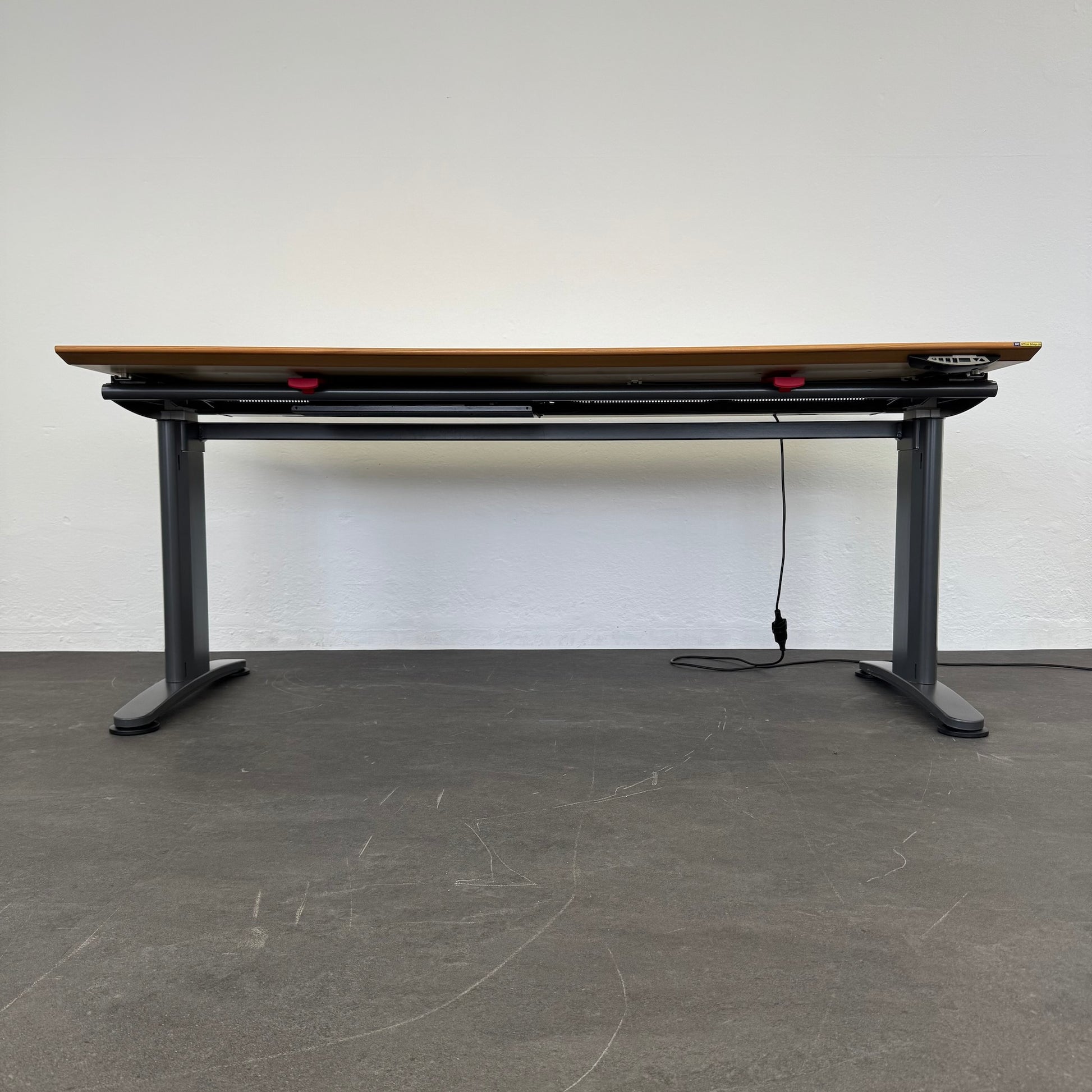 Ergodata System Desk Sitz-Steh Schreibtisch von unten