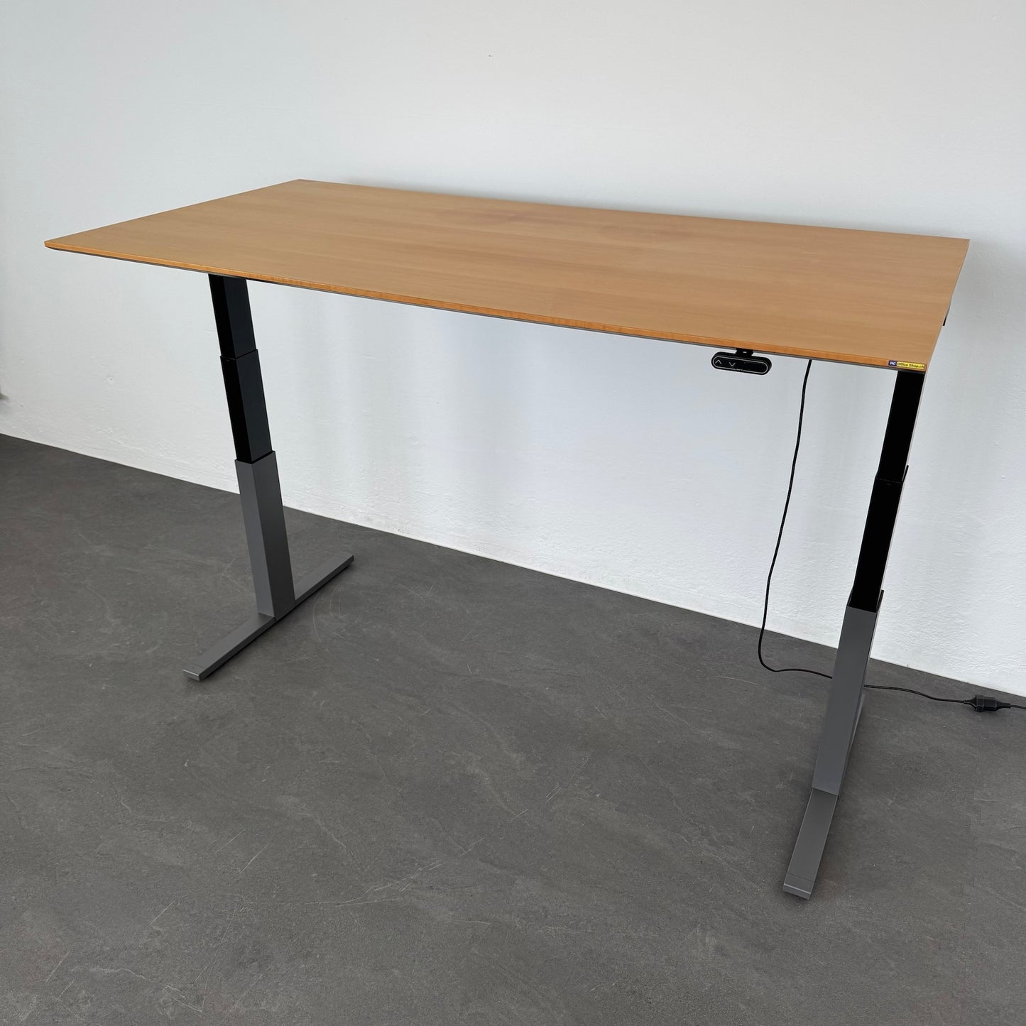 Lista Office Extend Sitz-Steh-Schreibtisch mit CPU-Halter