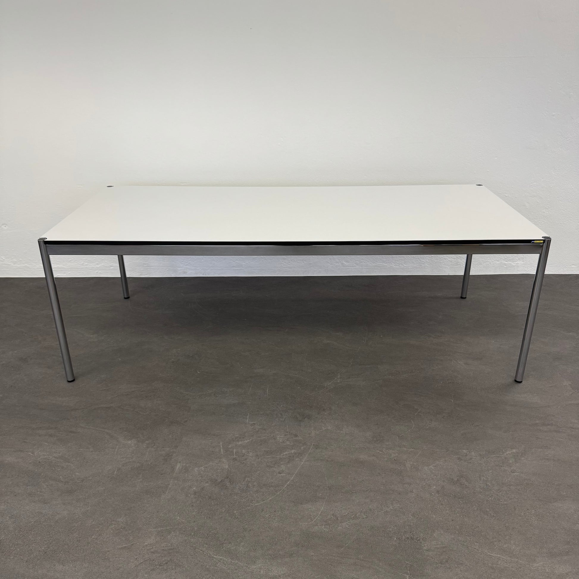 USM Haller Classic Sitzungstisch 2200 x 1000 mm