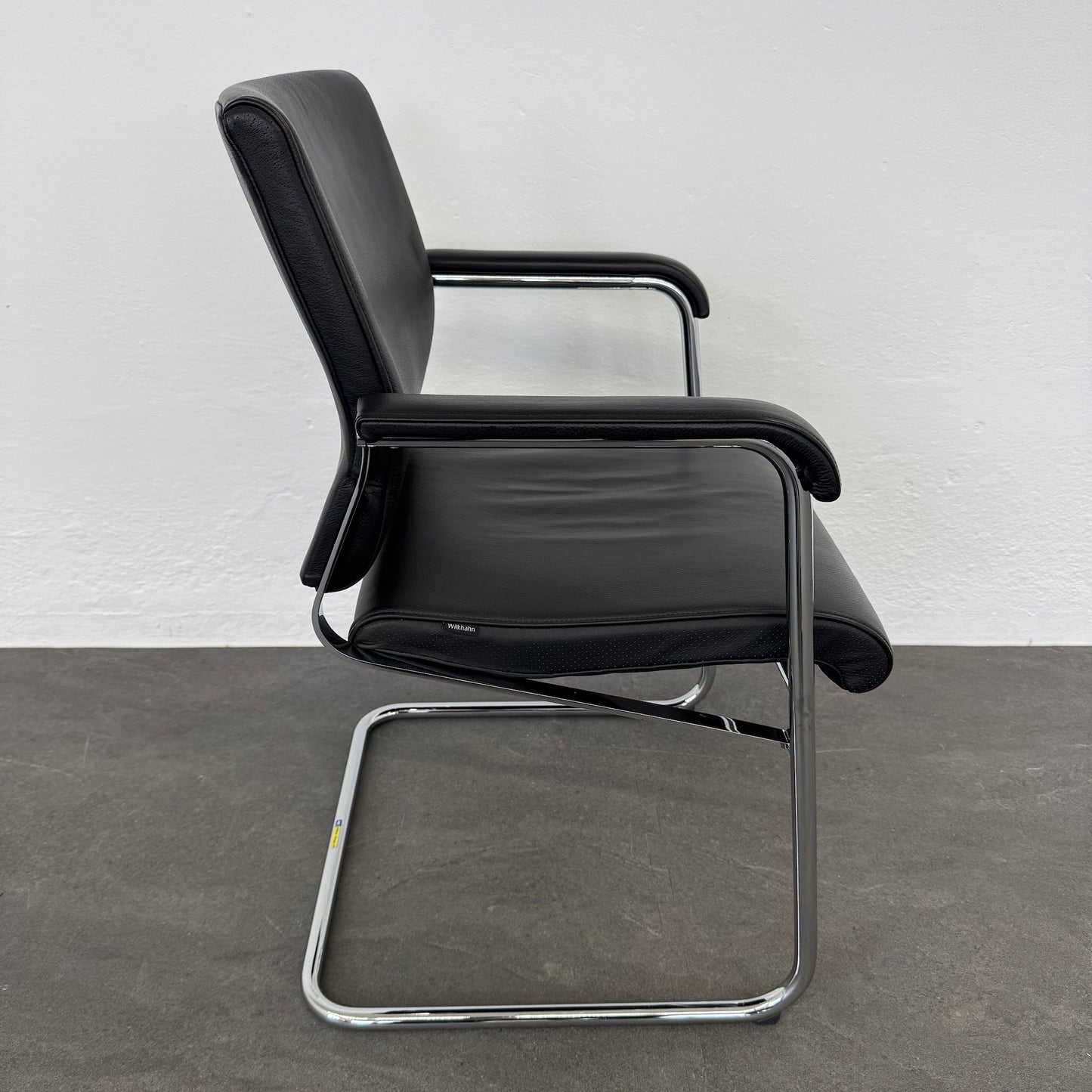 Wilkhahn Sito Freischwinger mit Gestell aus Metall Chrom glanz