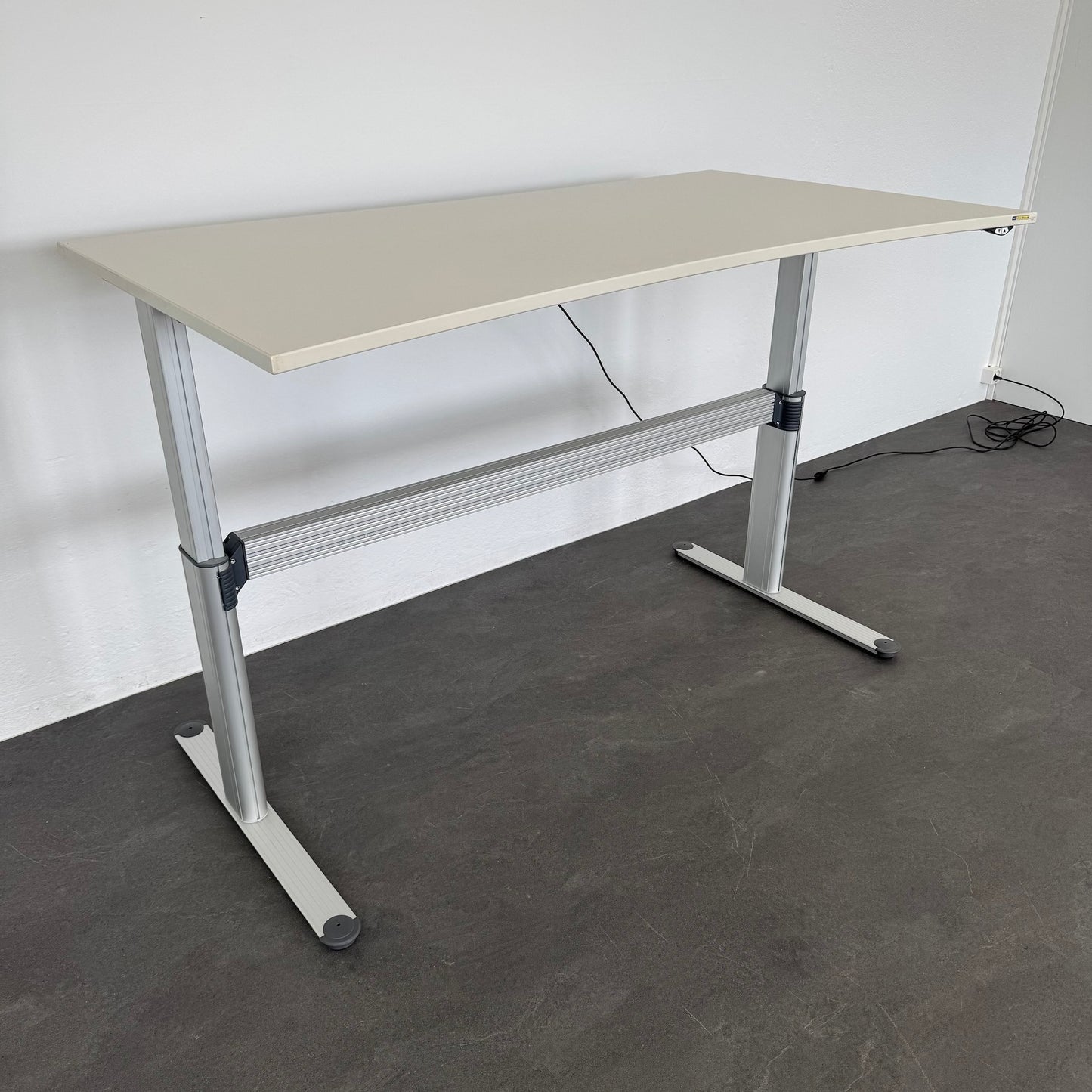 Haworth TC4000 Sitz-Steh-Schreibtisch 1800x1000mm