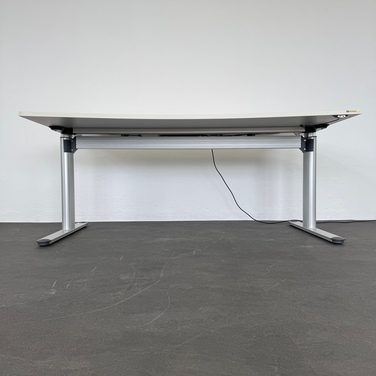 Haworth TC4000 Sitz-Steh-Schreibtisch Ansicht von unten