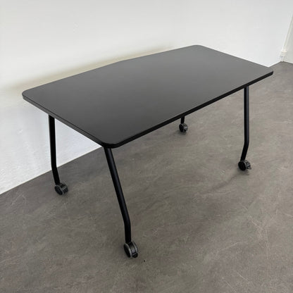 Steelcase Education Roll-Schreibtisch 1400x765mm - 6038527