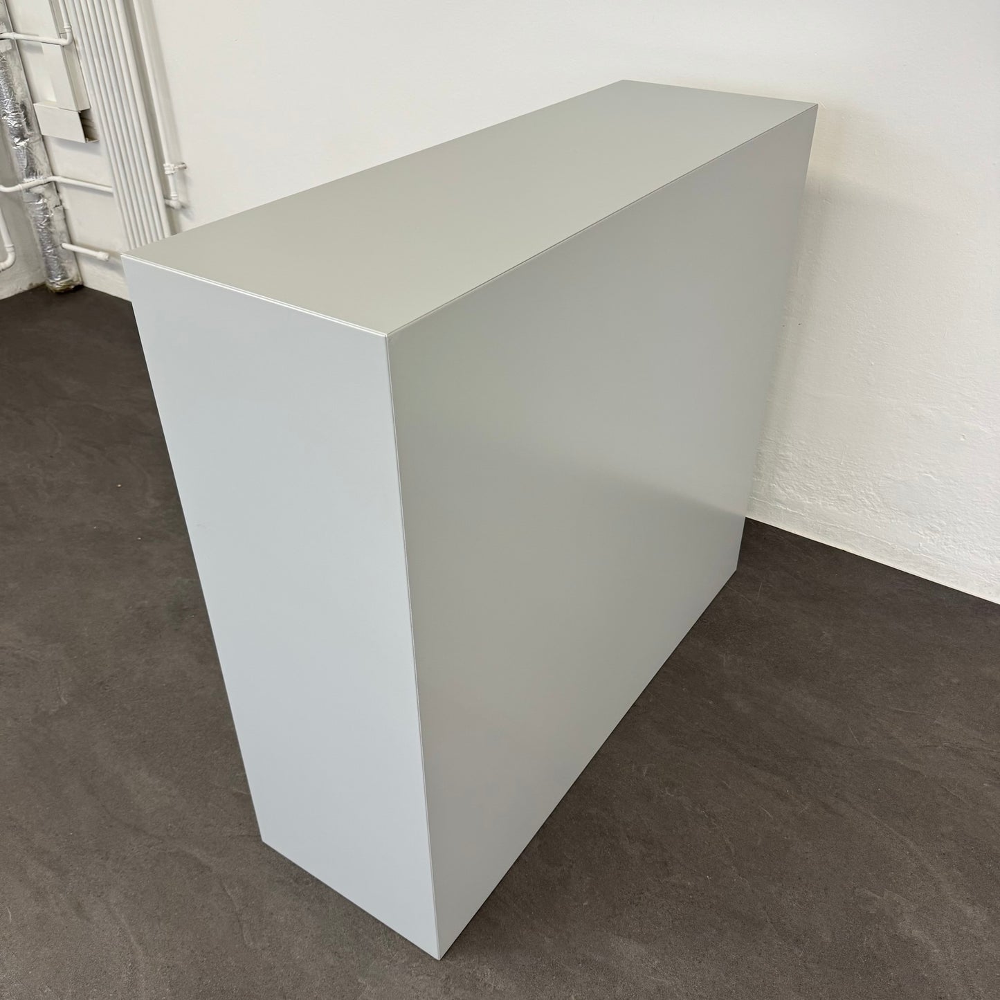 Bigla Classic Lateralschrank Ansicht von hinten oben