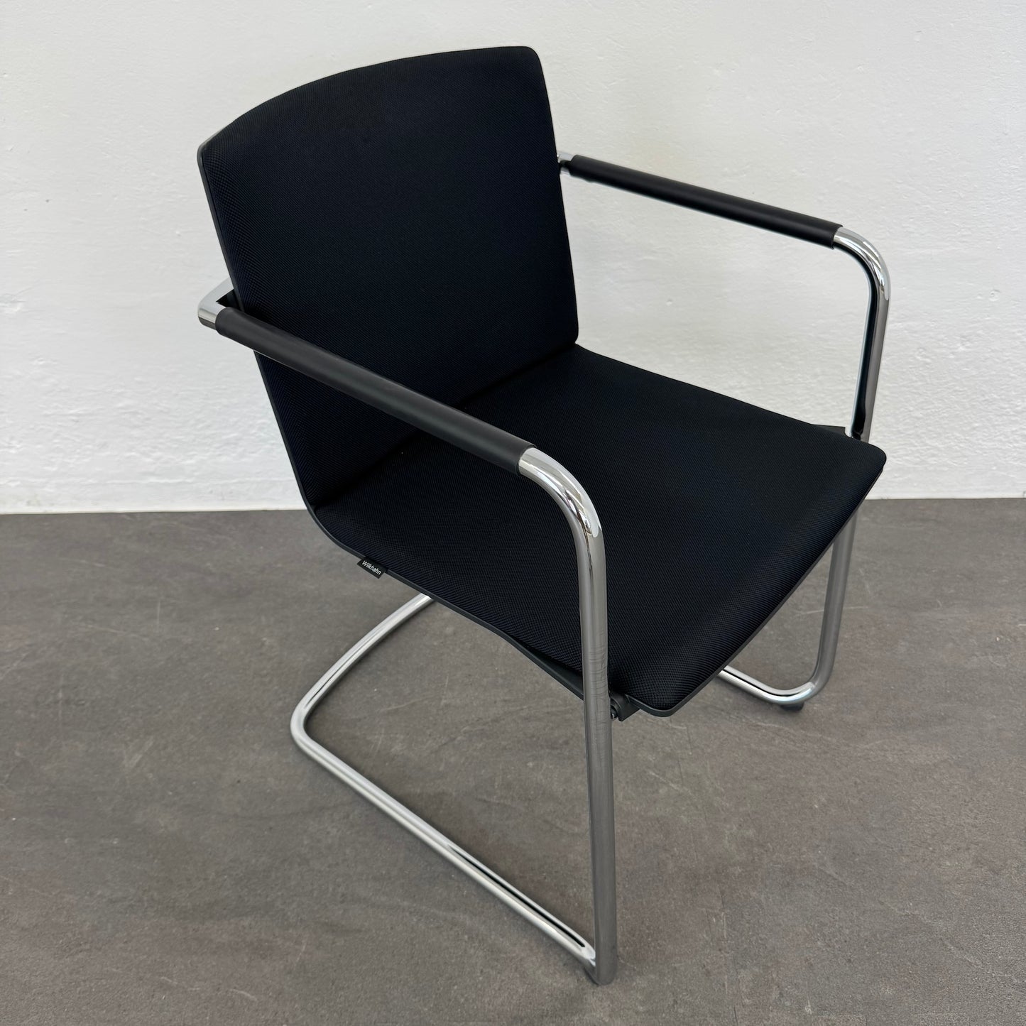 Wilkhahn Neos 183/3 Freischwinger mit Armlehnen