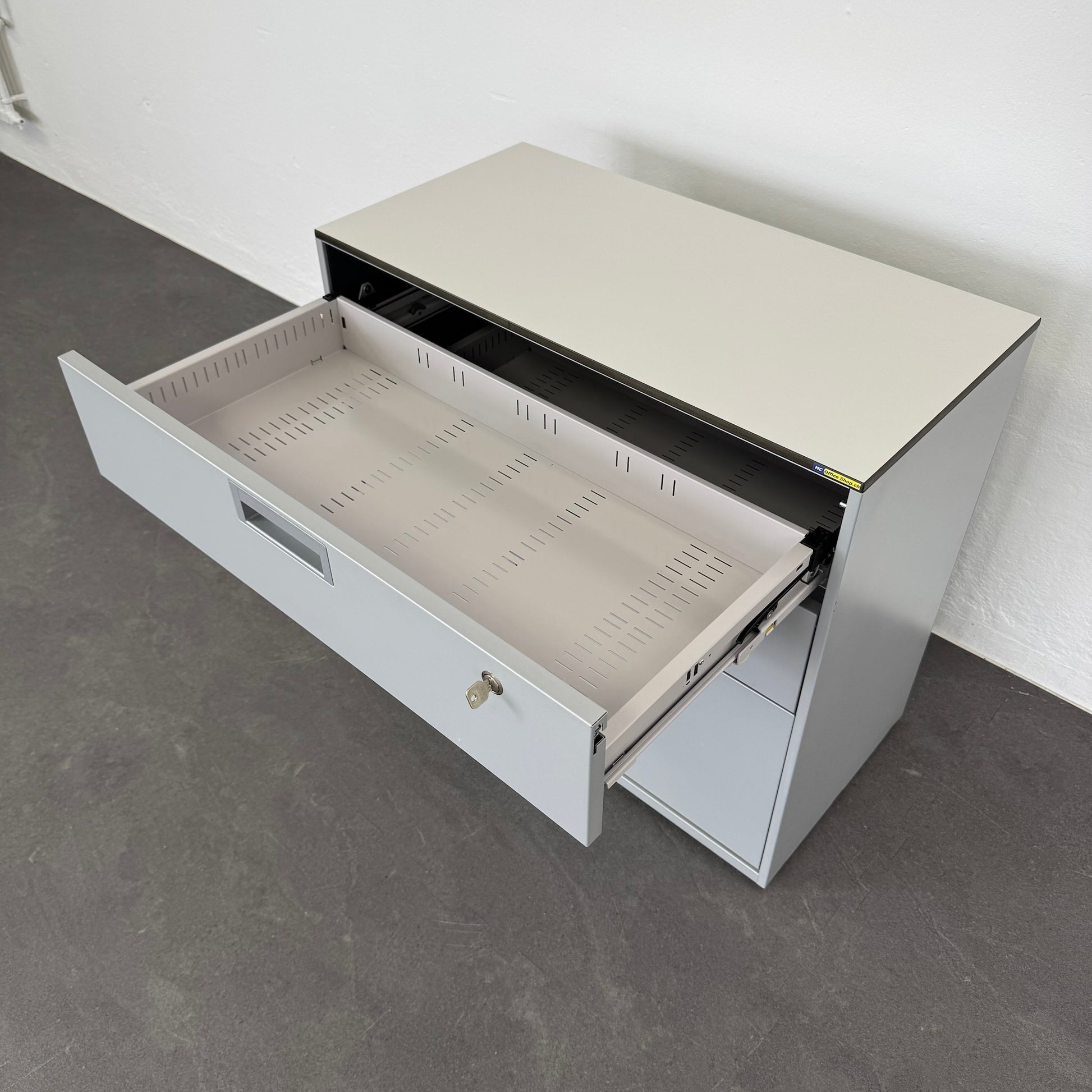 Lista Office Qub Modul-Kombination mit Schublade oben offen