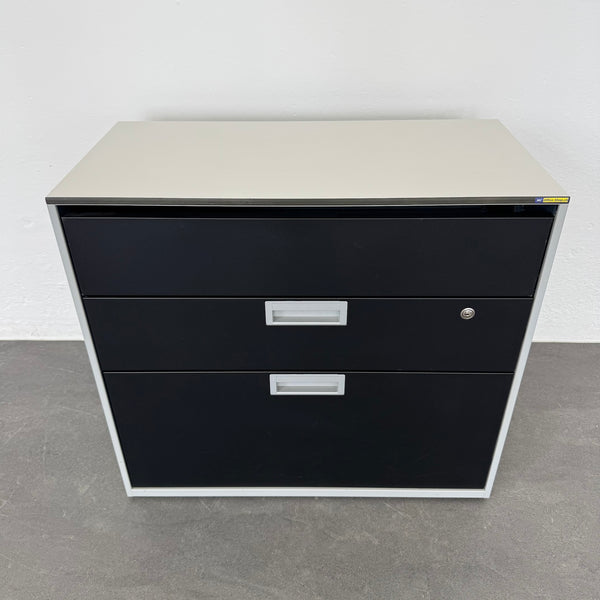 Lista Office LO Qub Modul-Sideboard 2-OH 800mm - Silbergrau-Schwarz - ohne Schlüssel