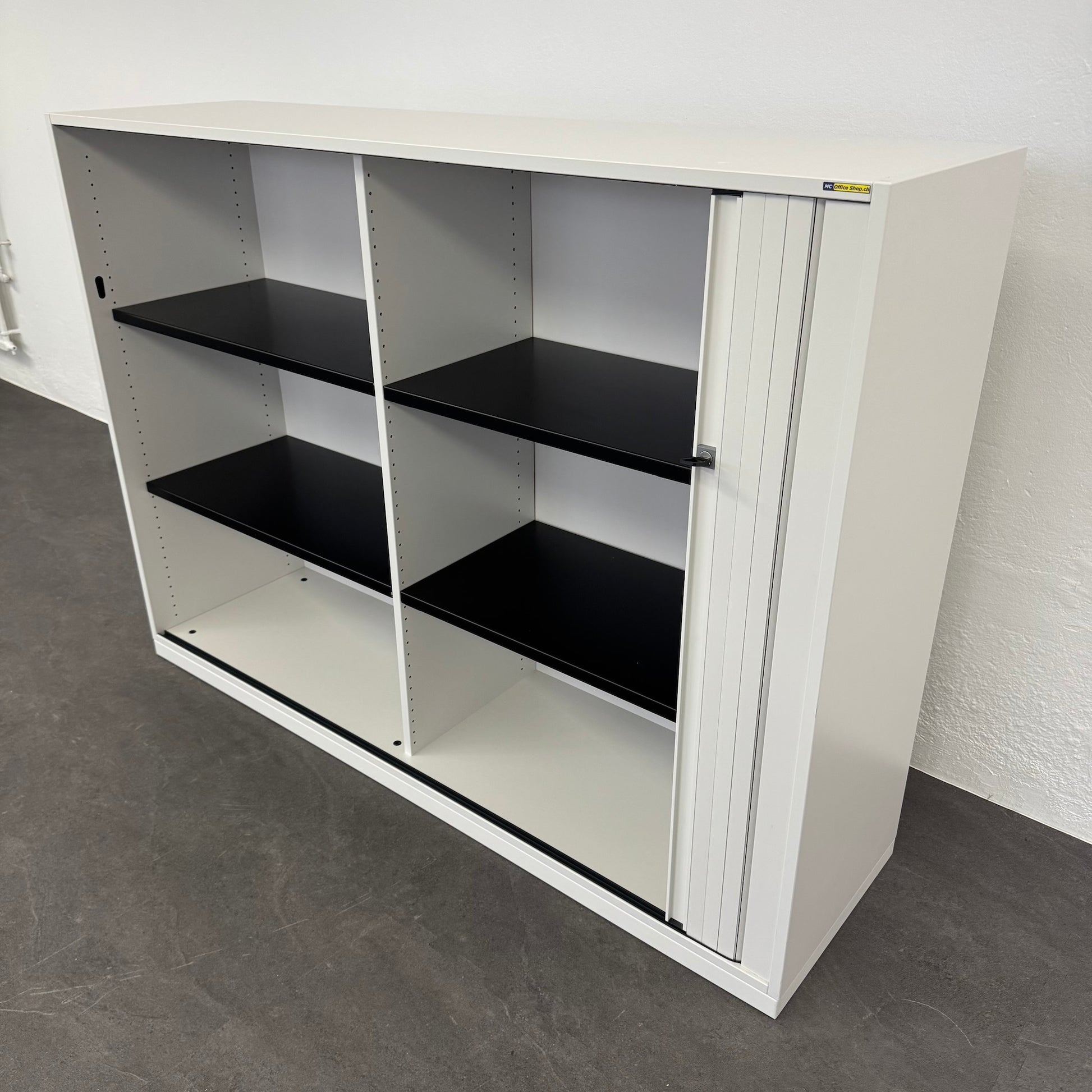 Steelcase Share It Lateralschrank Ansicht von der Seite
