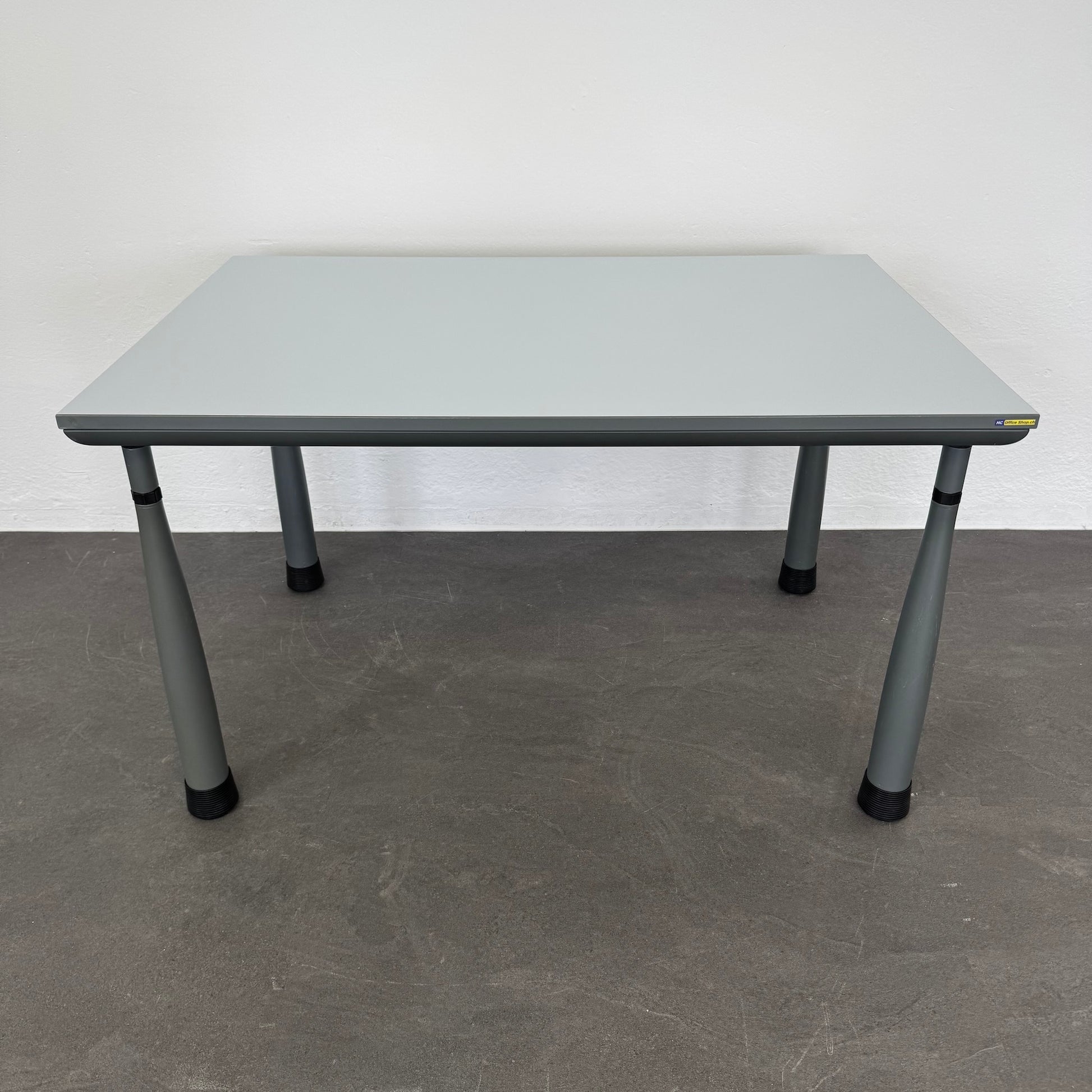 Lista Office LO Solution Schreibtisch mit Tischplatte Lichgrau und anthraziter Kante