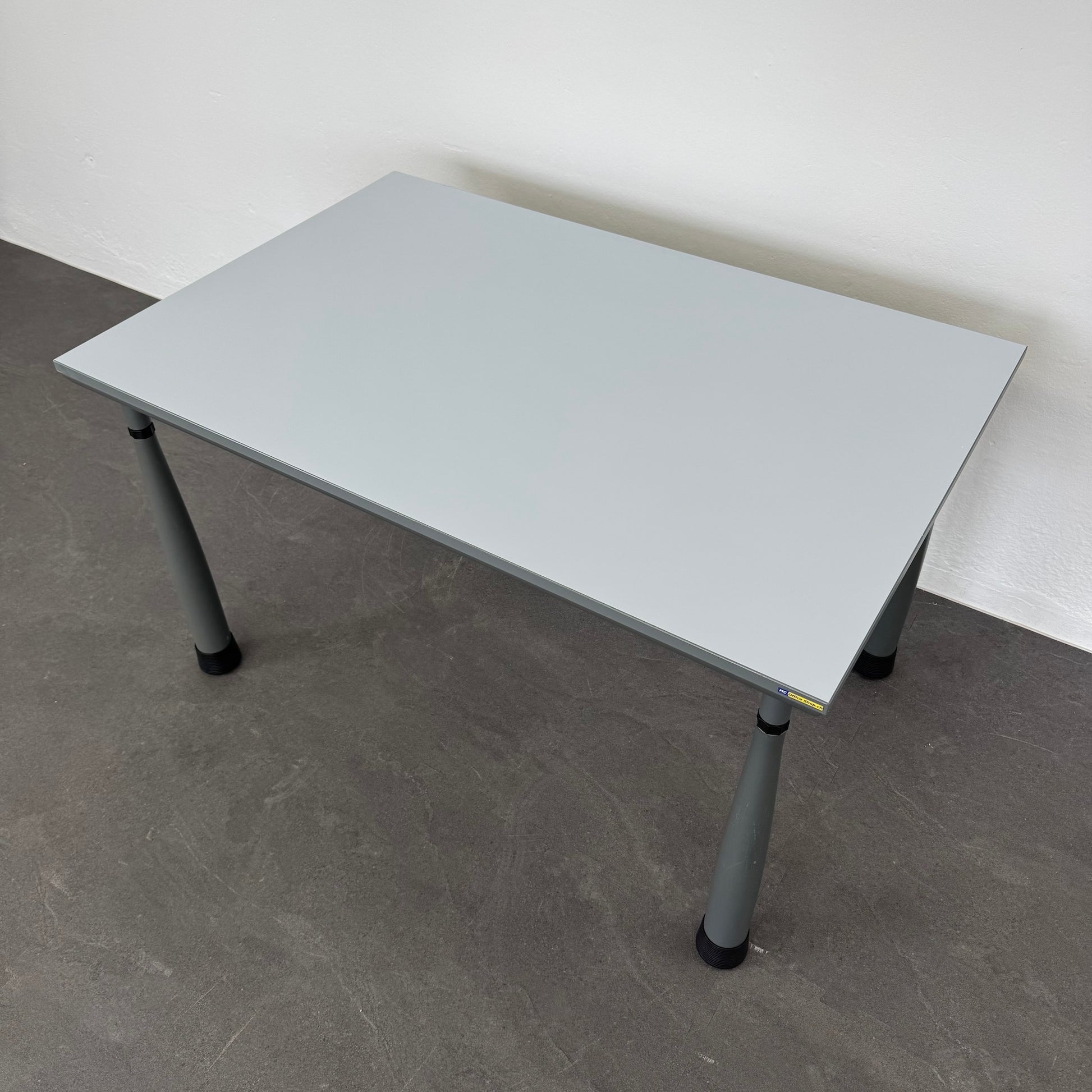 Lista Office LO Solution Schreibtisch höheverstellbar von 690-730mm