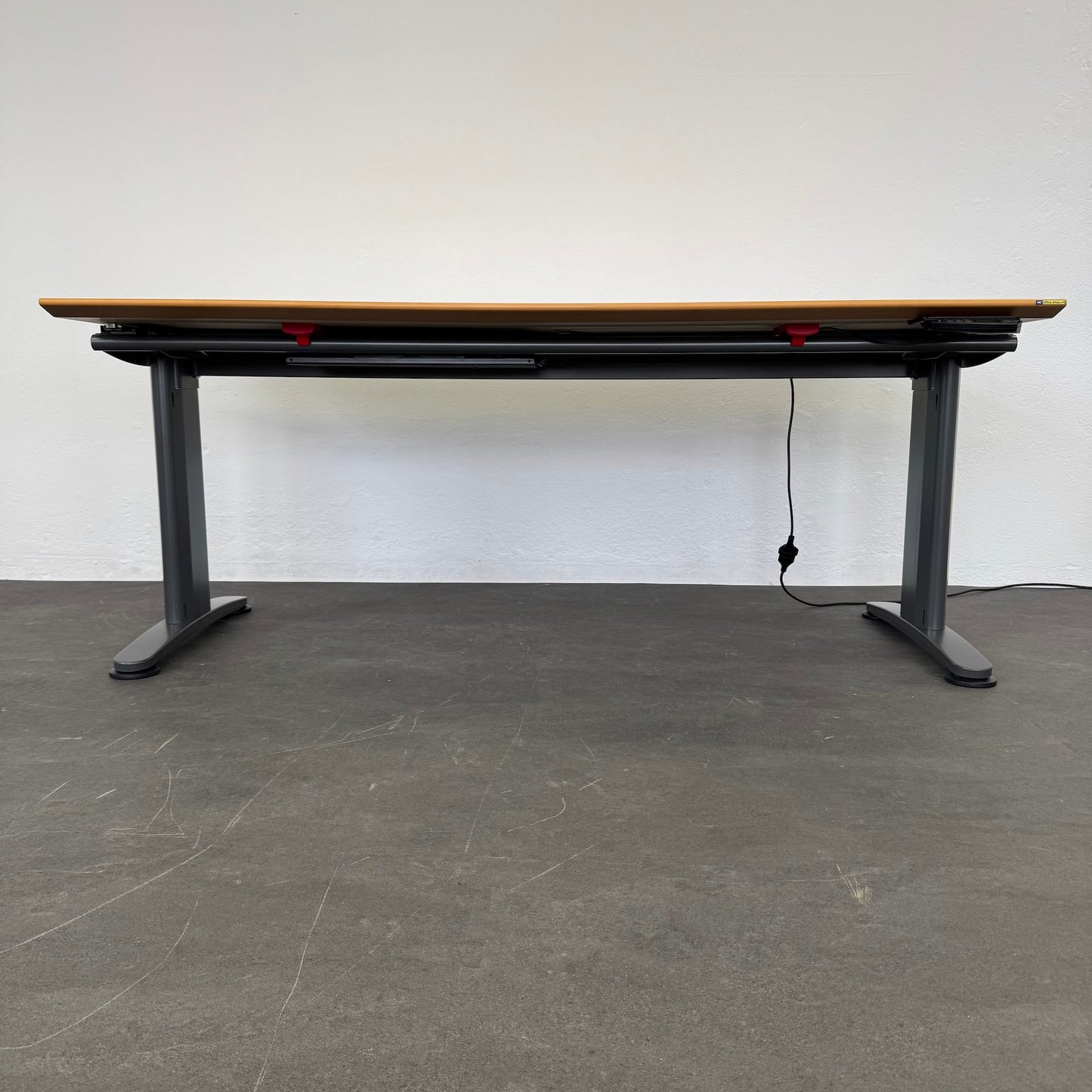 Ergodata System Desk Sitz-Steh Schreibtisch von unten