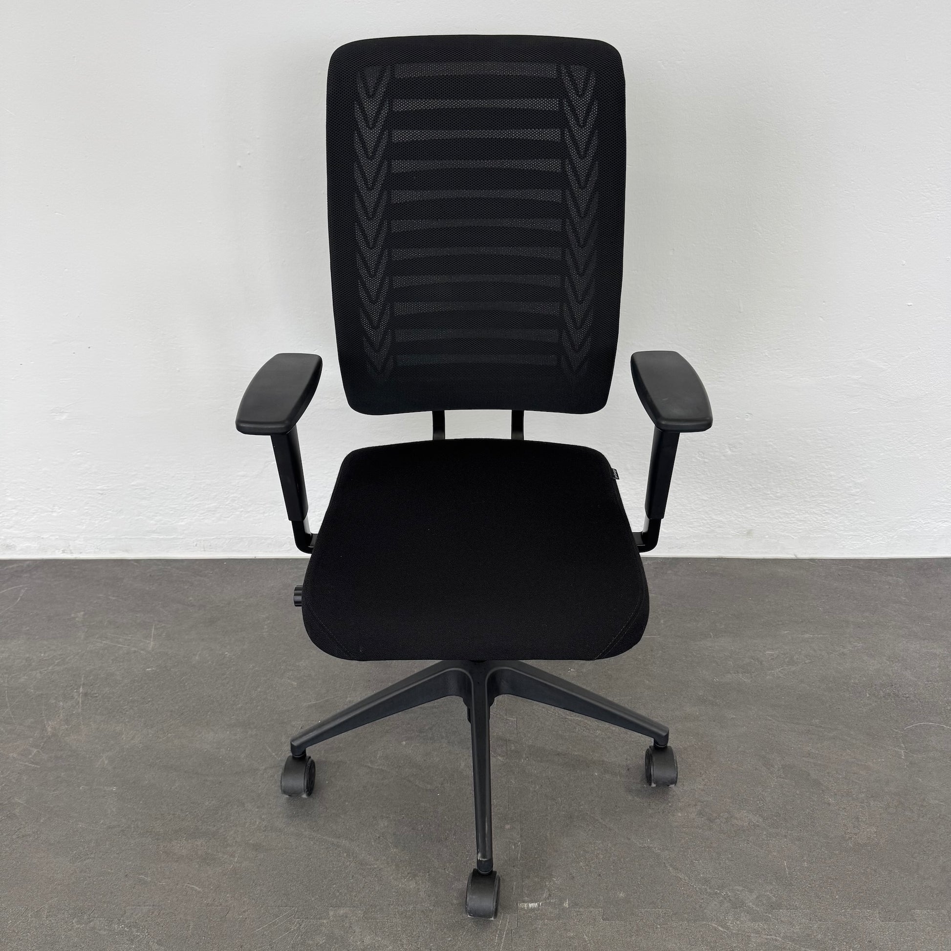 Girsberger Reflex Bürodrehstuhl Stoffbezug Schwarz