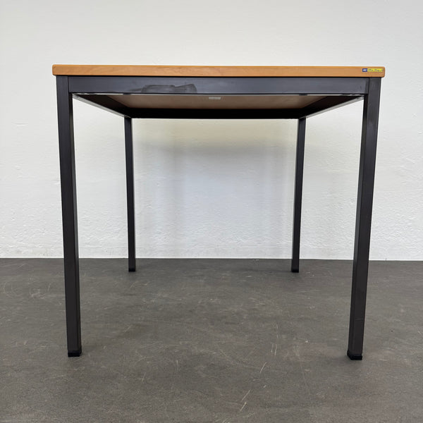 Büro Fürrer Basic Besprechungstisch 800x800 mm - Buche