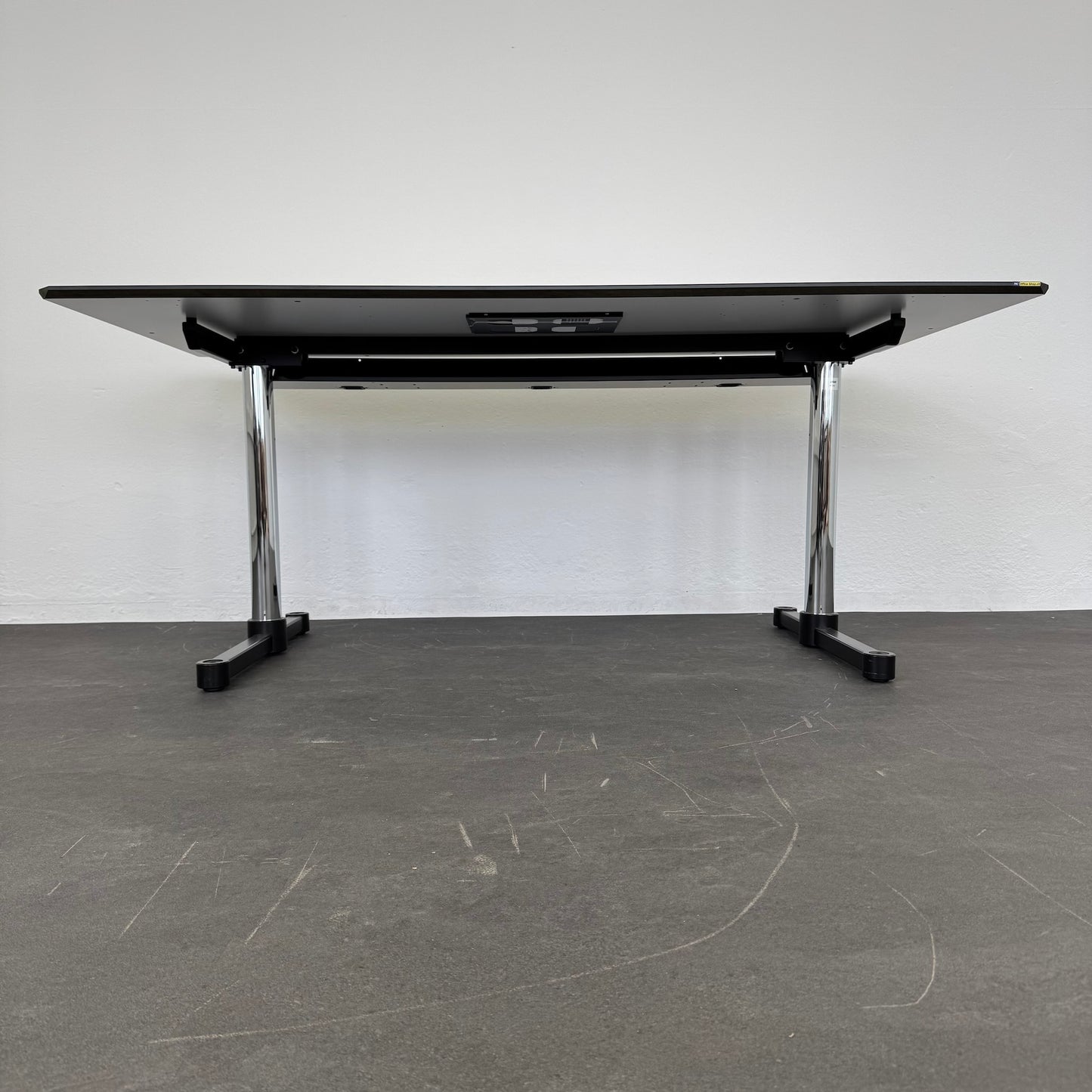 USM-Haller Kitos Tisch