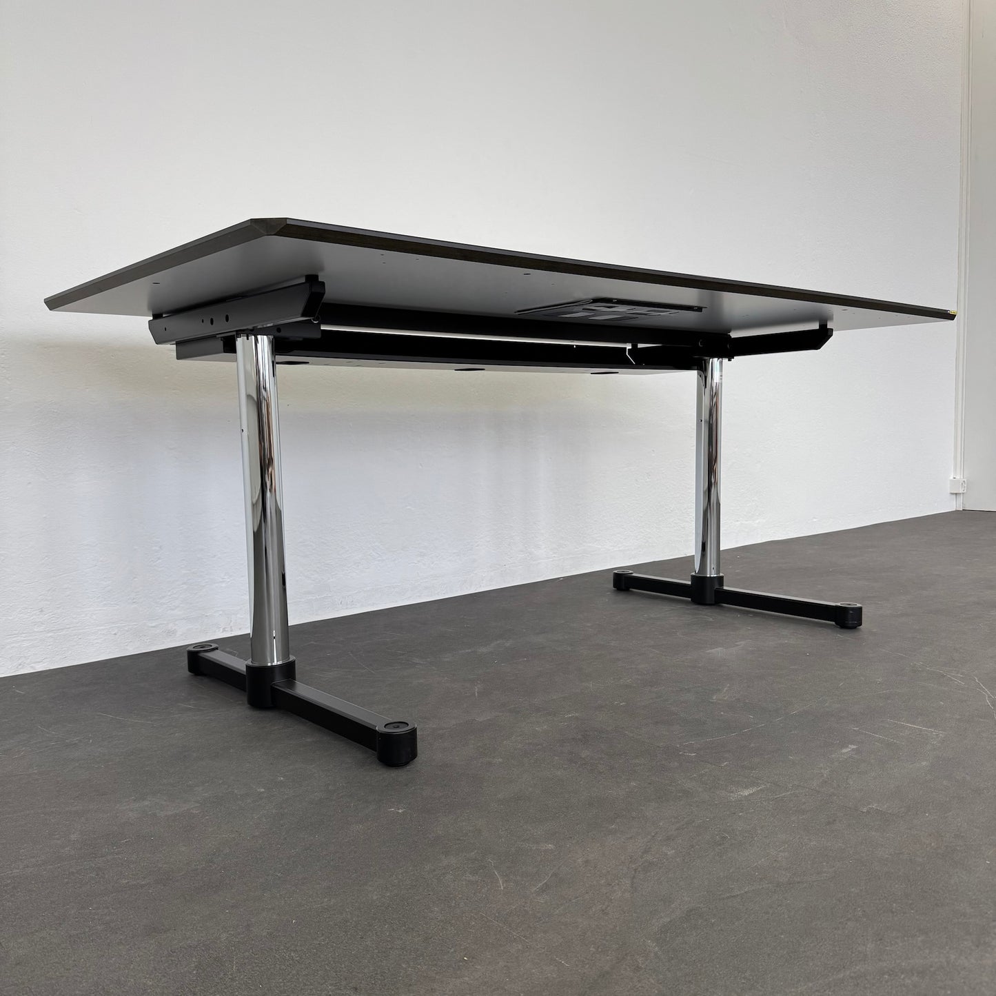 USM-Haller Kitos Tisch