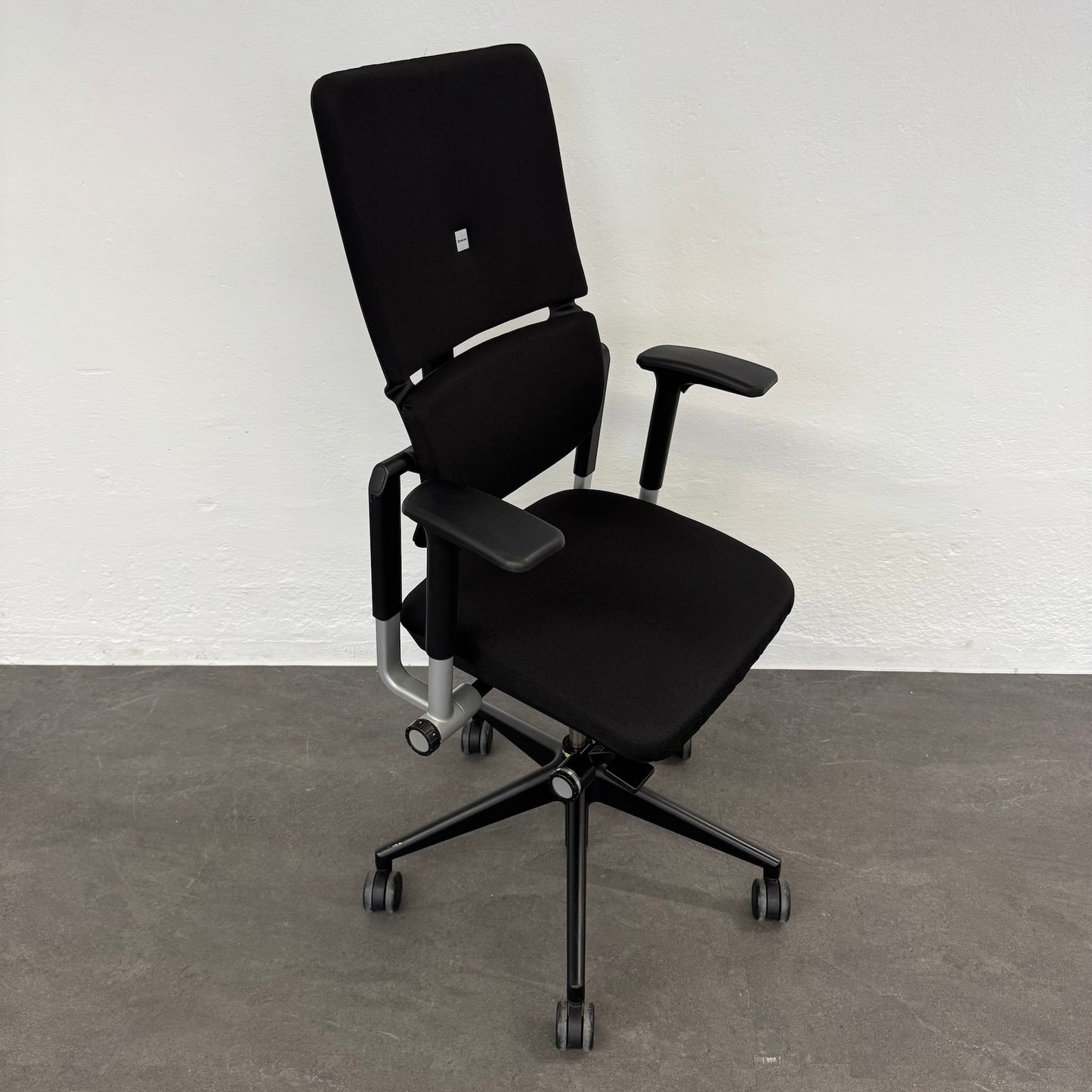 Steelcase Please Bürodrehstuhl mit Armlehnen