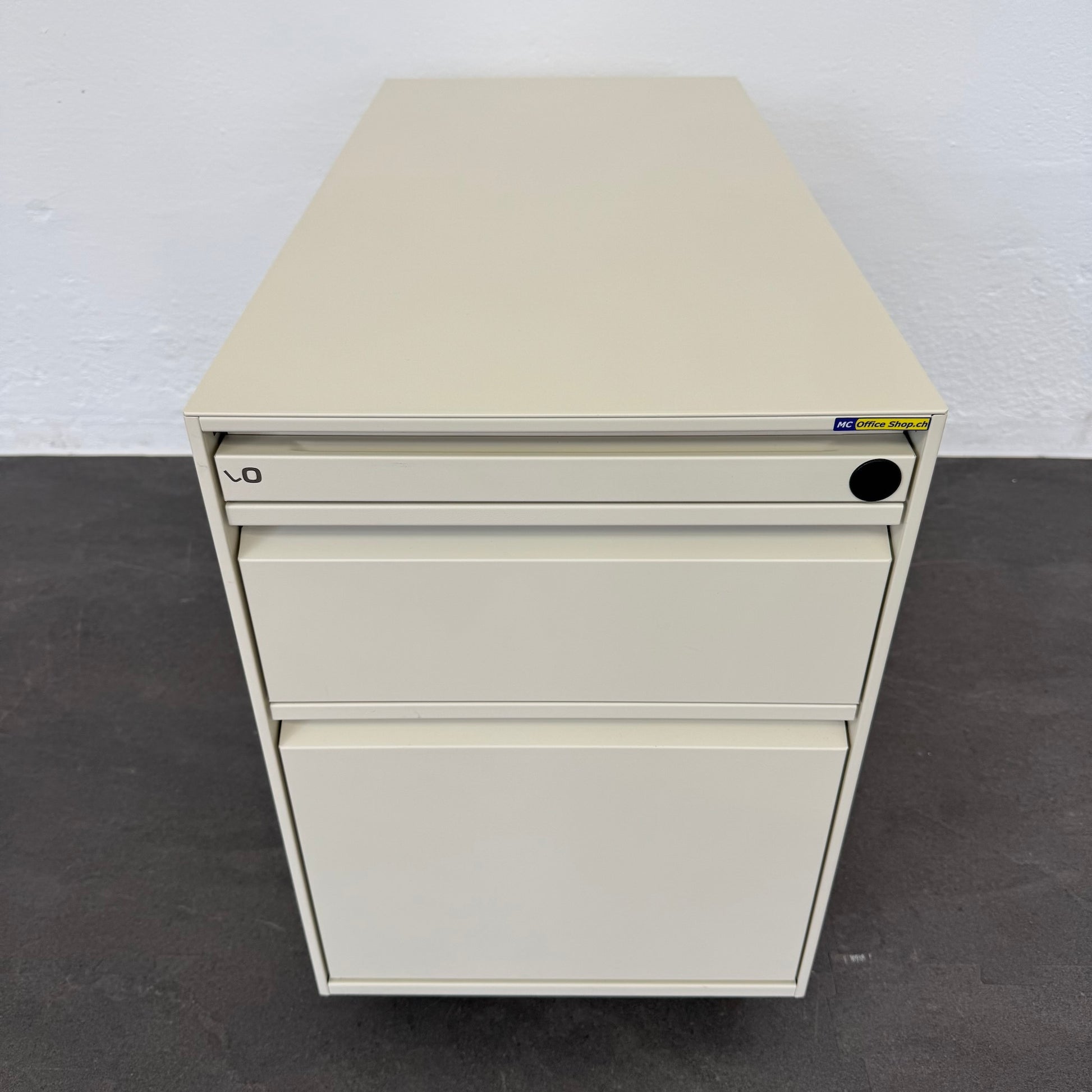 Lista Office LO Serie L Roll-Korpus in Perlweiss