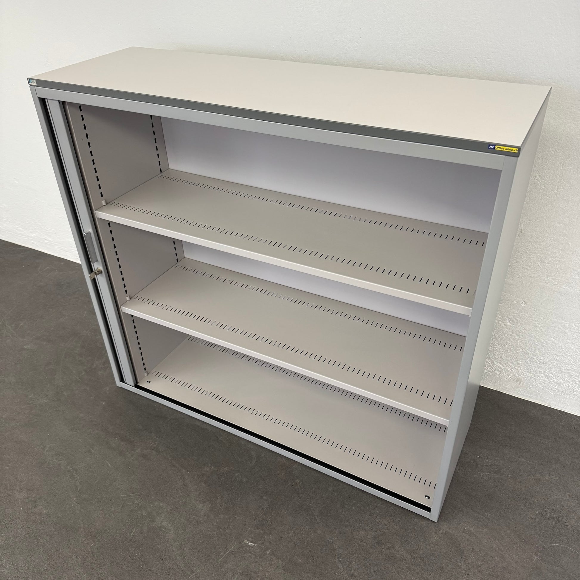 Lista Office LO Storage Lateralschrank Ansicht von oben rechts