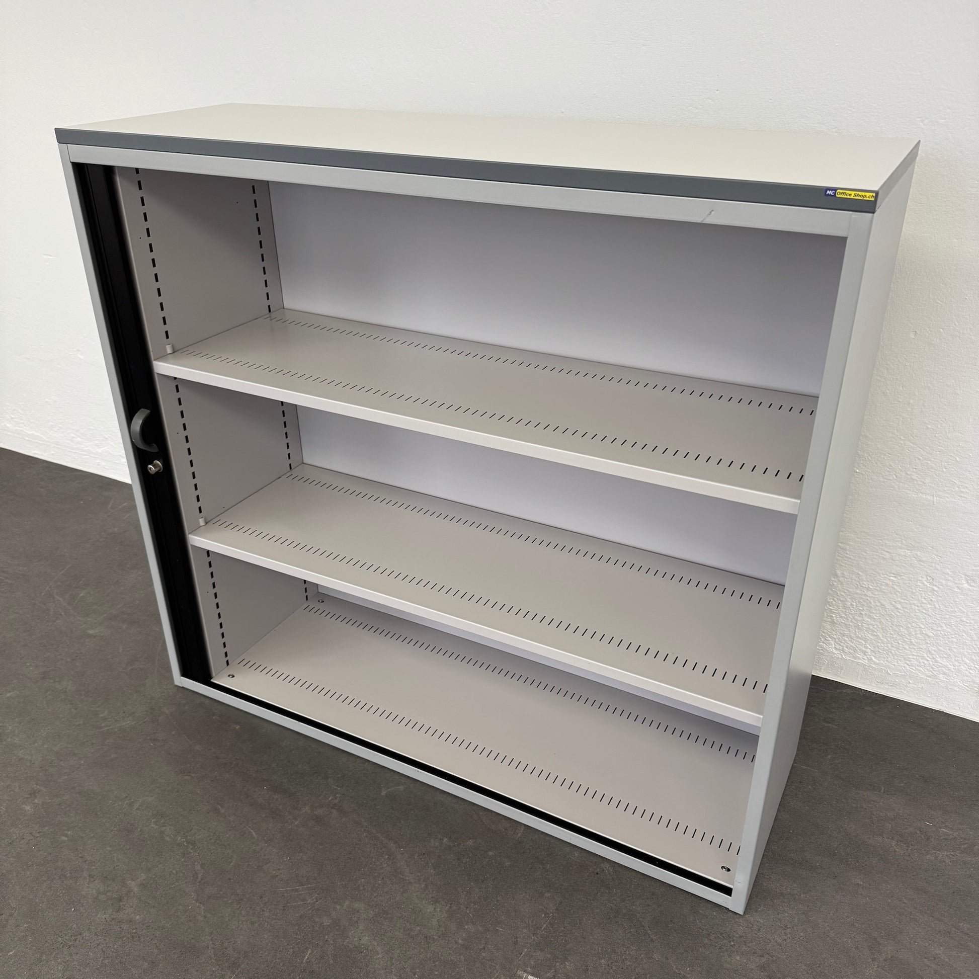 Lista Office LO Storage Lateralschrank Ansicht von oben rechts