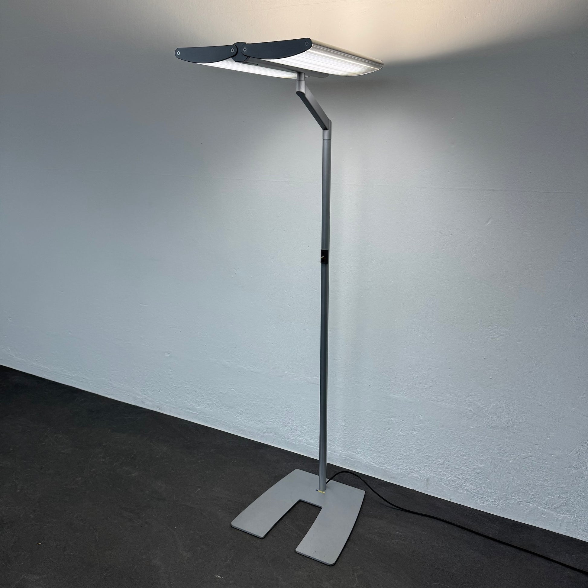 Waldamnn EOS DVS 455P Indirekt-/Direktleuchte Dimmbar