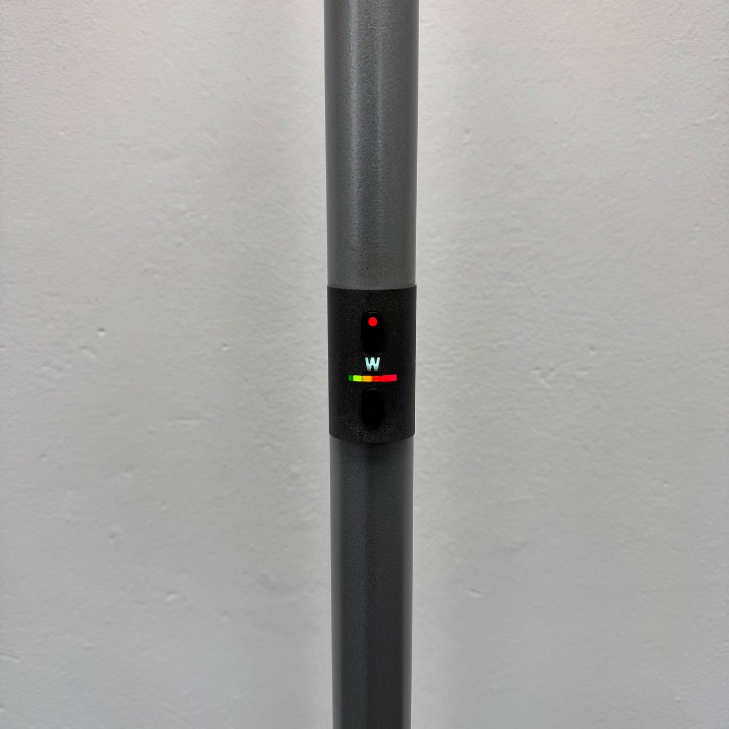 Waldamnn EOS DVS 455P Indirekt-/Direktleuchte Detailfoto Steuerung