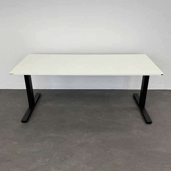 Echo Vario Schreibtisch