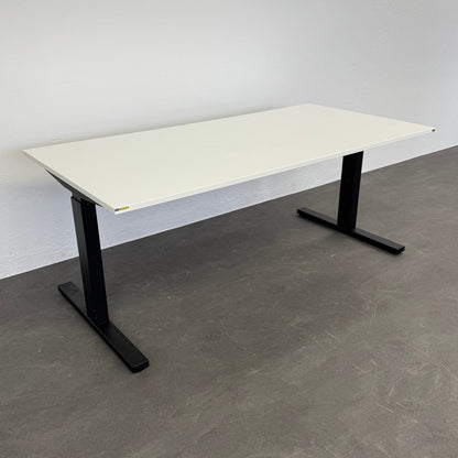 Echo Vario Schreibtisch 1800x900mm - 6040377
