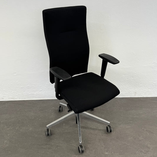 Züco Cubo Bürodrehstuhl mit Armlehnen