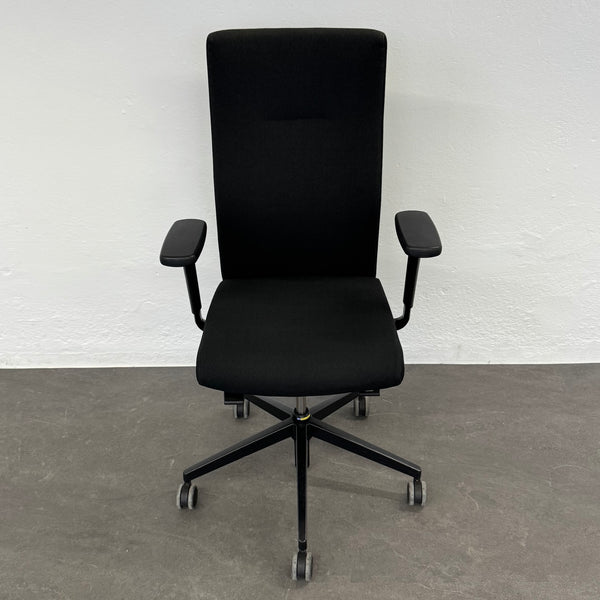 Züco Cubo Bürodrehstuhl schwarz mit Armlehnen - mit neuer Gasfeder