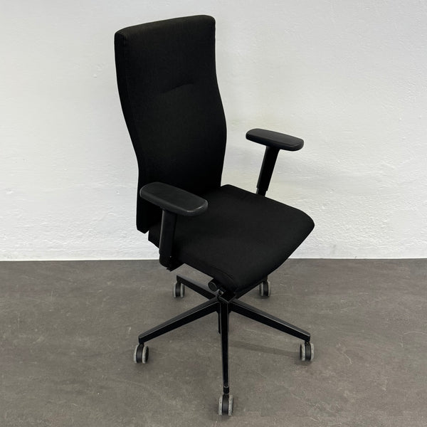 Züco Cubo Bürodrehstuhl schwarz mit Armlehnen - mit neuer Gasfeder