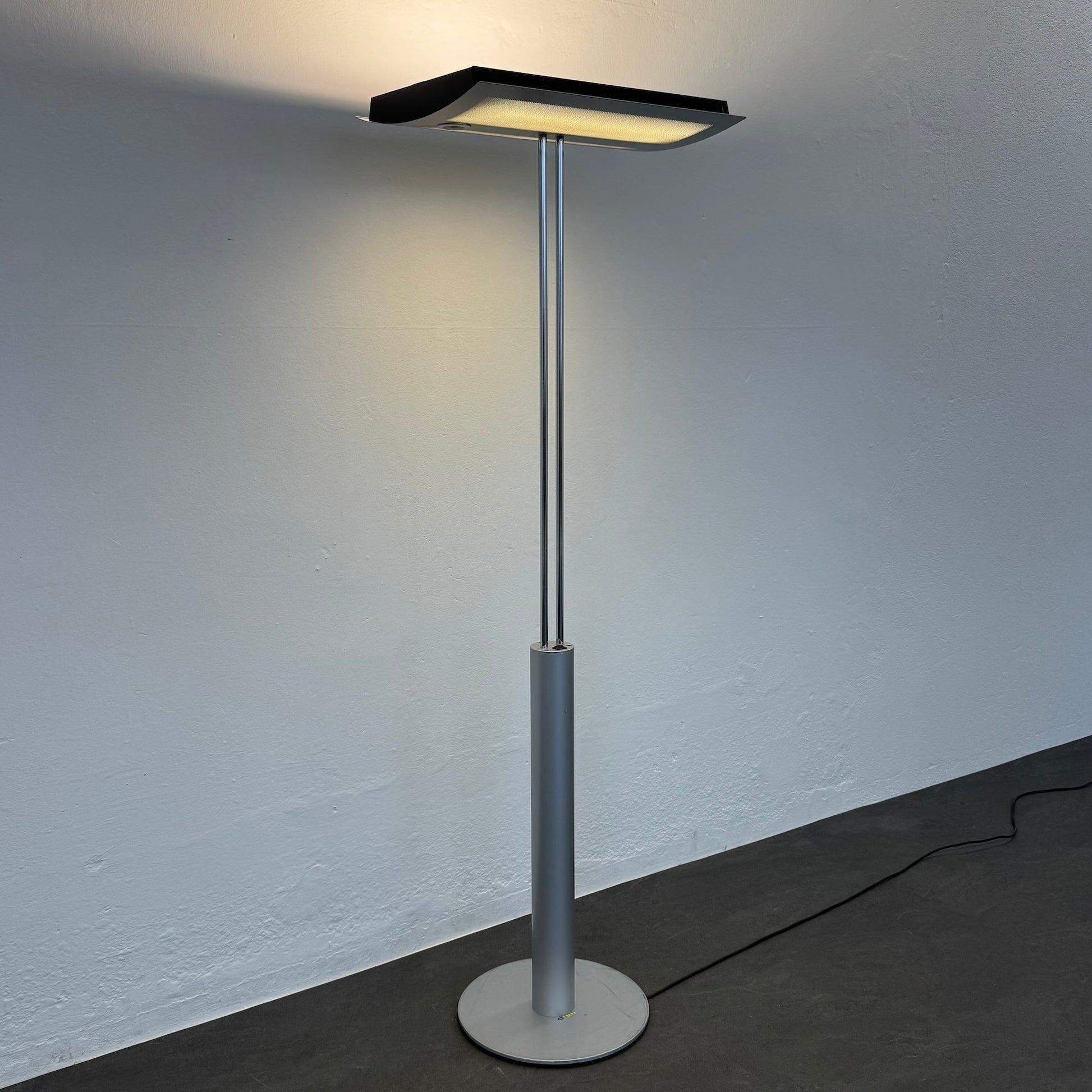 Regent Pro Smart Indirekt-/Direktleuchte 4 x 55 Watt