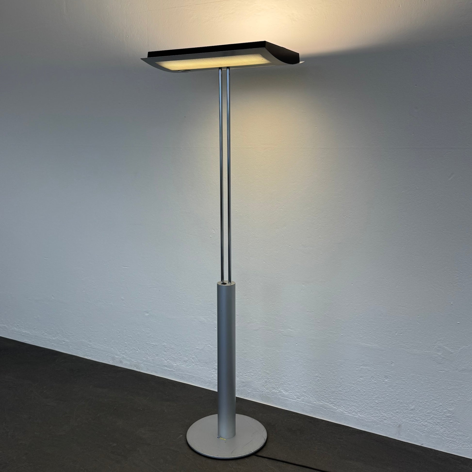 Regent Pro Smart Indirekt-/Direktleuchte mit Sensor