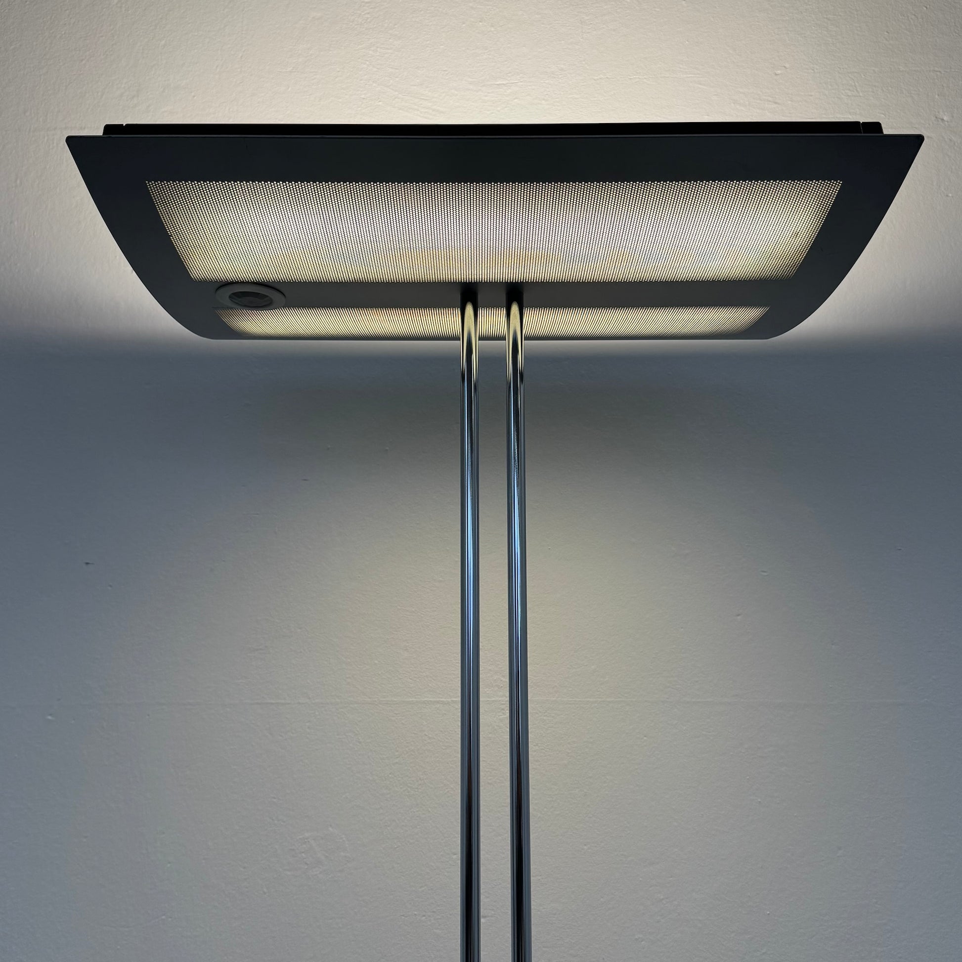 Regent Pro Smart Indirekt-/Direktleuchte Detailfoto Lampenkopf