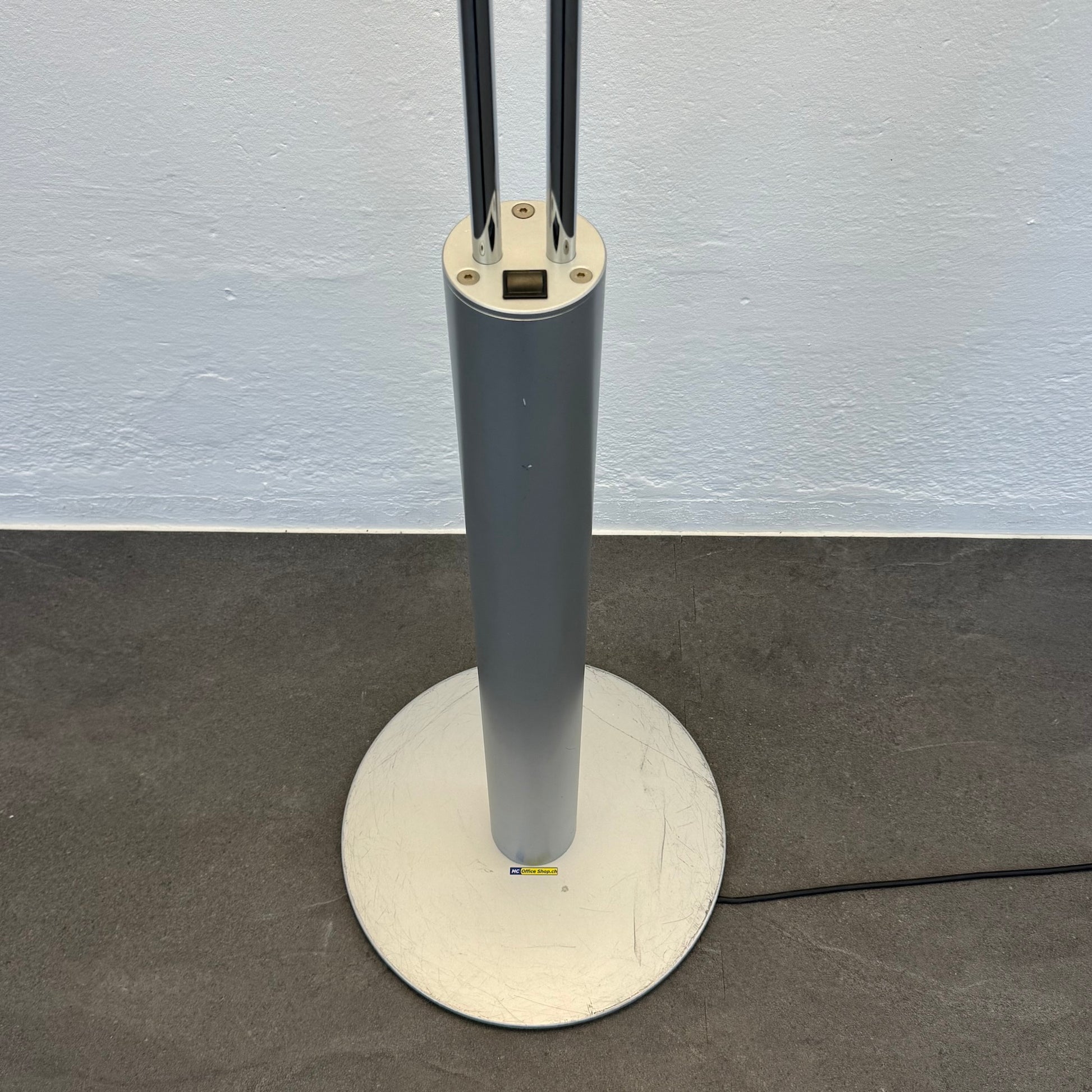 Regent Pro Smart Indirekt-/Direktleuchte Ansicht Schalter