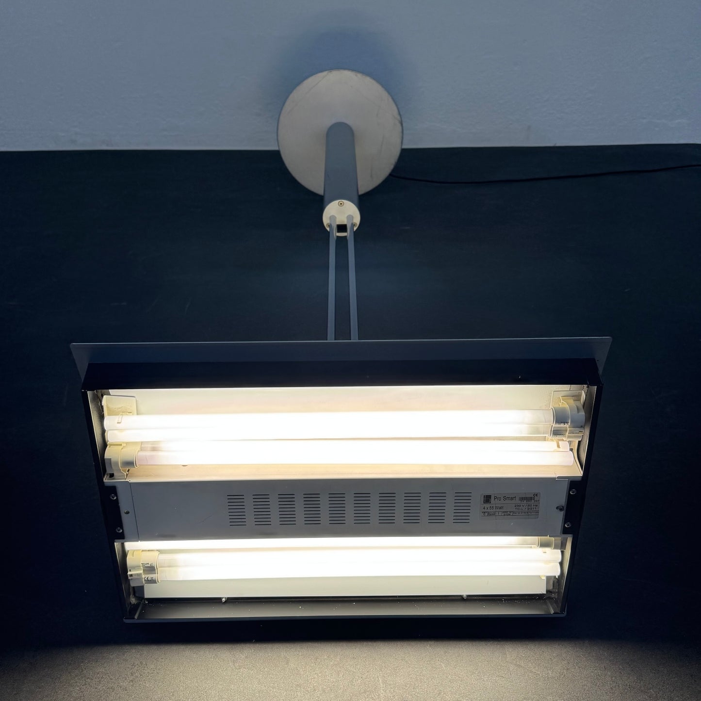 Regent Pro Smart Indirekt-/Direktleuchte Ansicht von oben