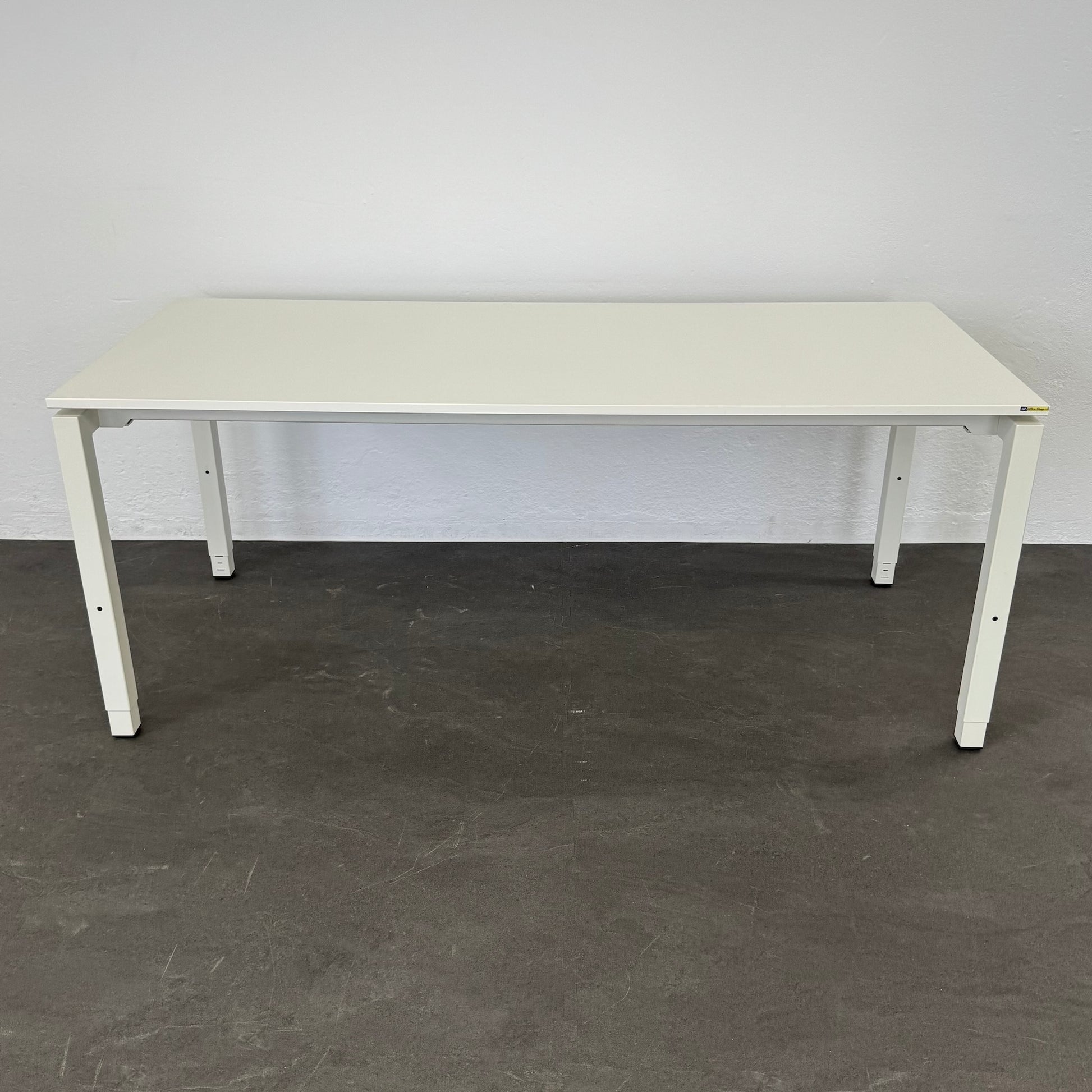 Ergodata Line Desk Schreibtisch Spanplatte Weiss - 6038729