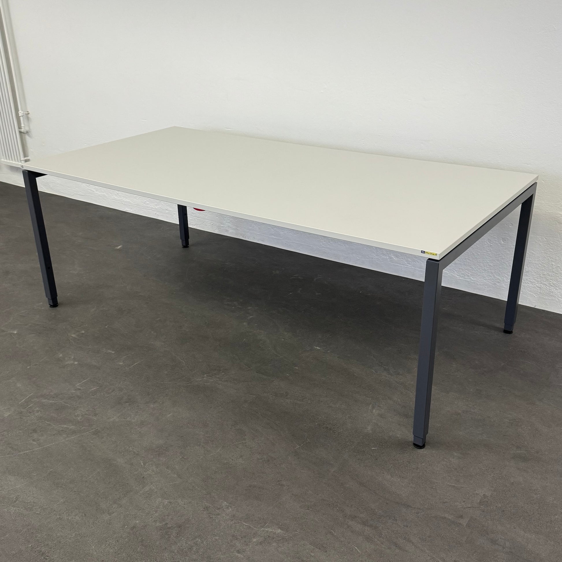 Lista Office LO Motion Schreibtisch mechanisch höhenverstellbar von 720-820mm - 6038733