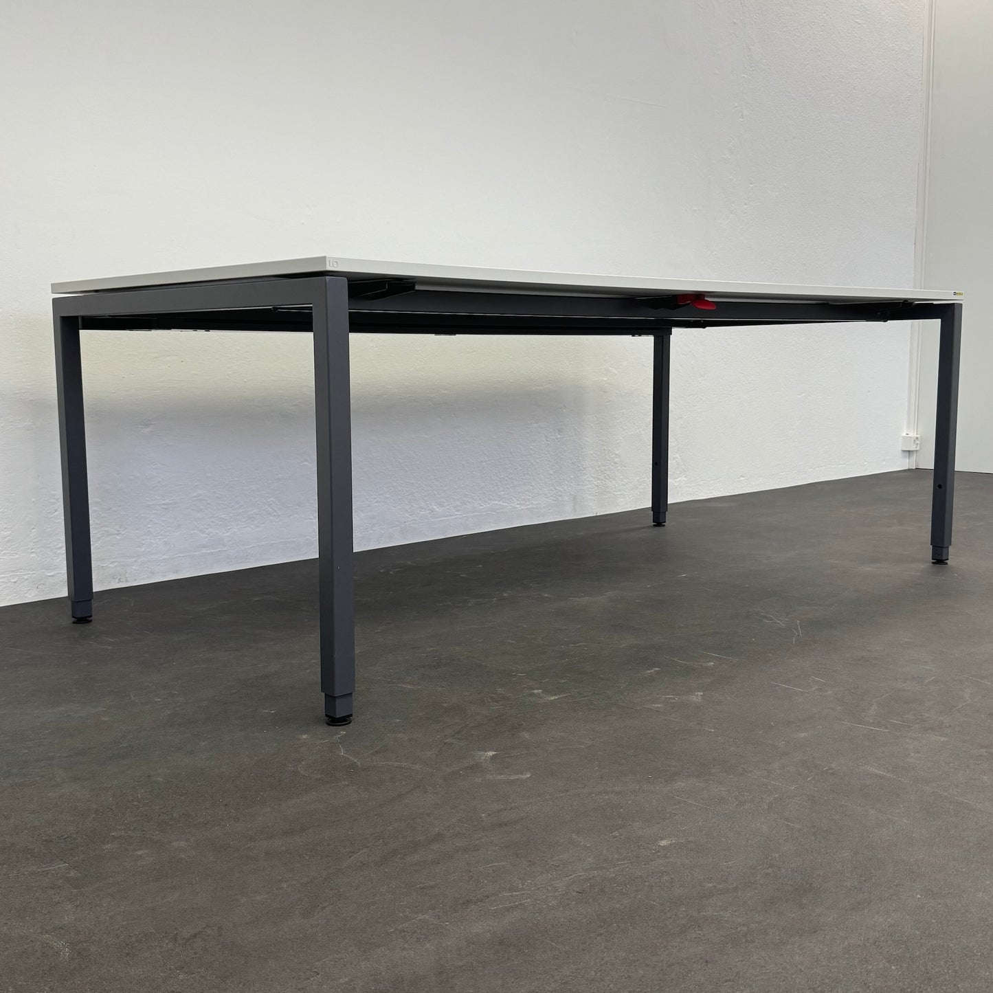 Lista Office LO Motion Schreibtisch Ansicht von unten - 6038733
