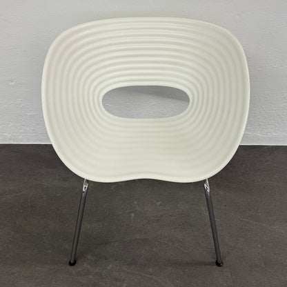 Vitra Tom Vac Chair mit weisser Sitzschale - 6038740
