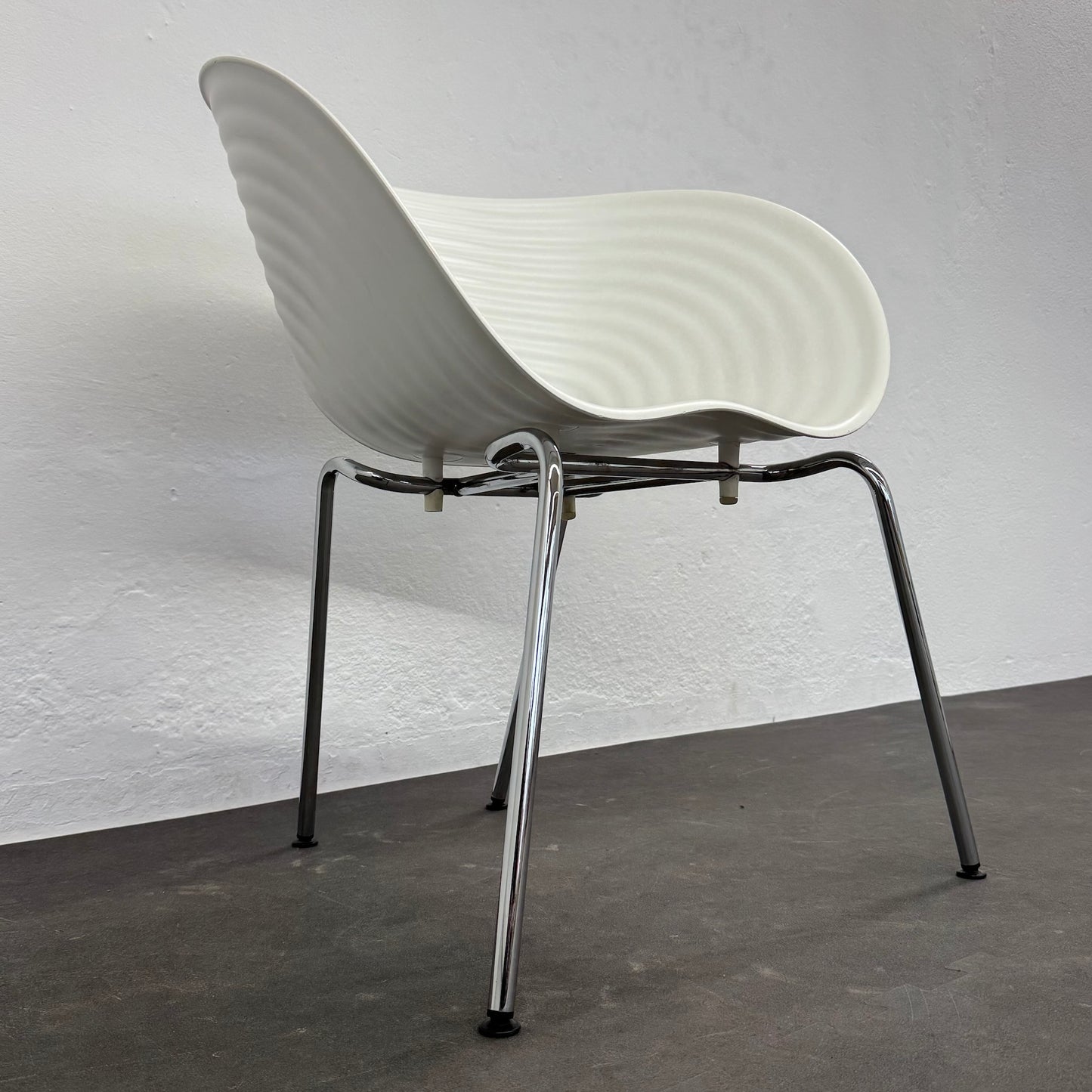 Vitra Tom Vac Chair seitliche Ansicht von unten links - 6038740