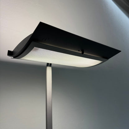Tulux Office Wing Stehleuchte Ansicht seitlich