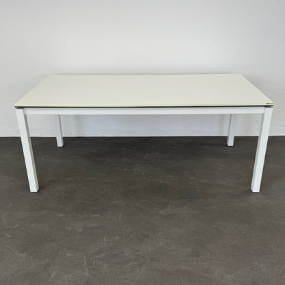 Office Line Basic Schreibtisch Spanplatte weiss
