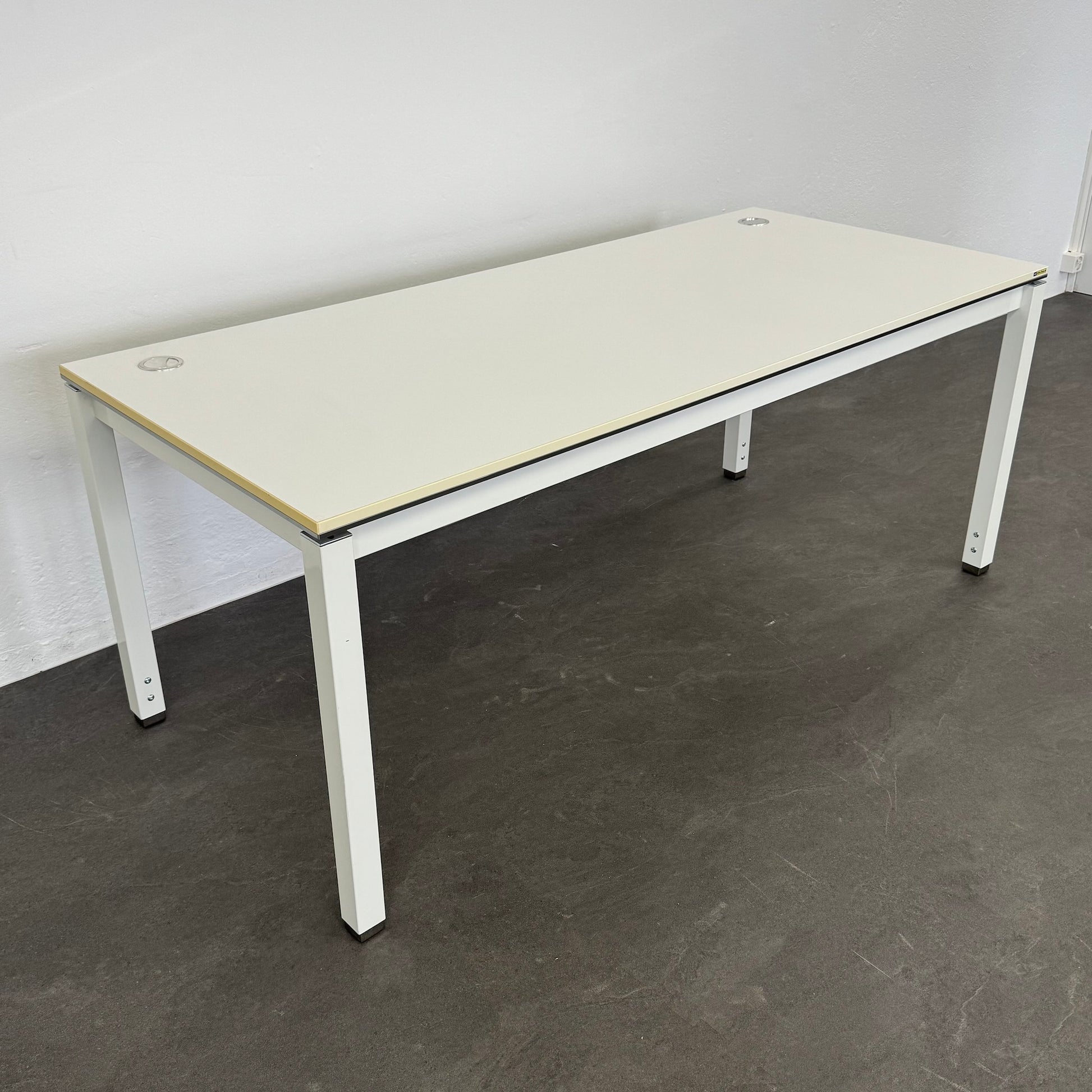 Office Line Mechanic Schreibtisch 1800x800mm