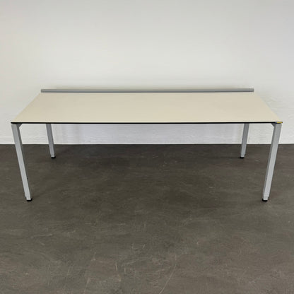 Lista Office LO Motion Schreibtisch mit Vollkernplatte Kieselgrau - 6038756