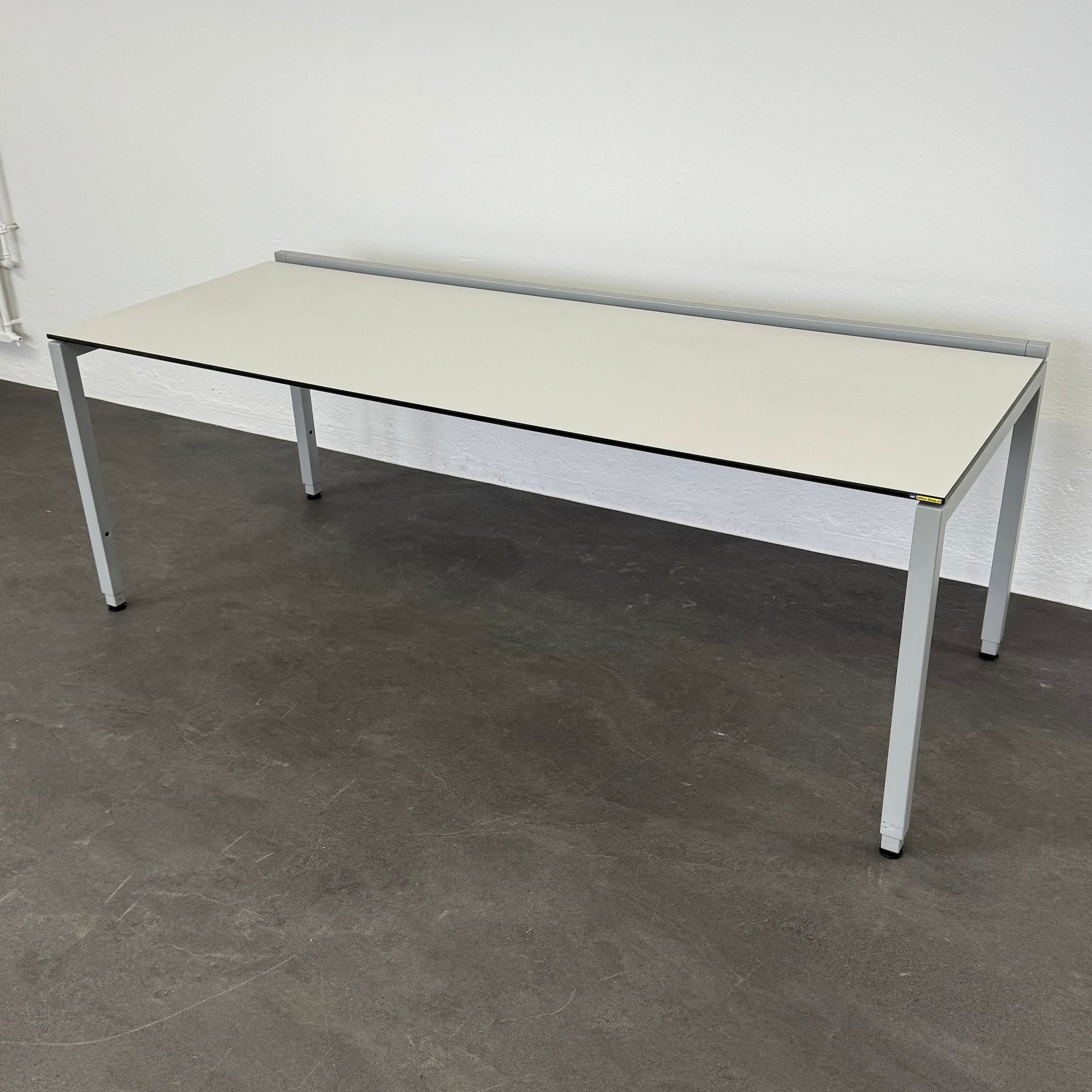 Lista Office LO Motion Schreibtisch mechanisch höhenverstellbar von 720-820mm - 6038756