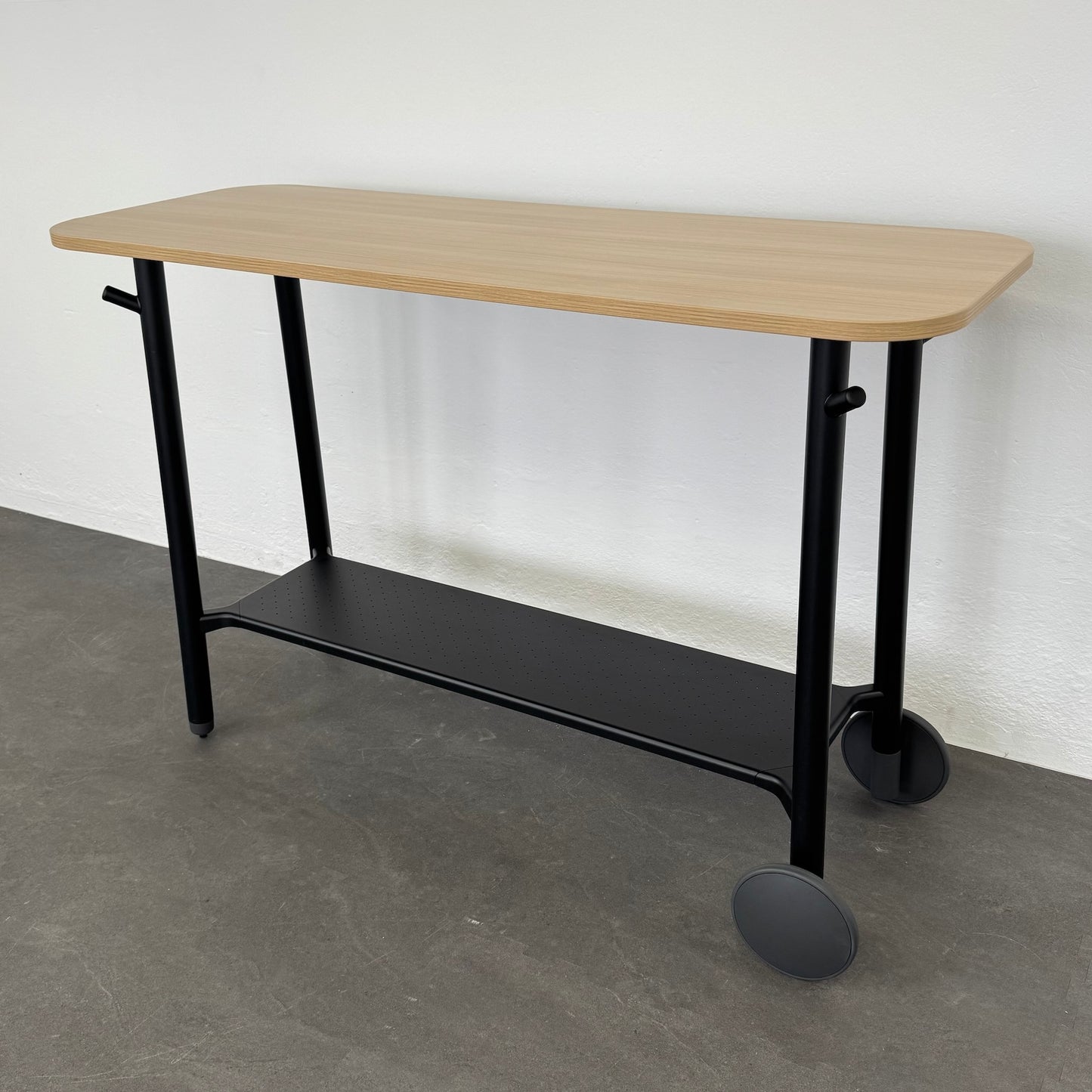 Steelcase Flex Tisch mit Gestell in Schwarz und 2 Rollen