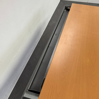 Ergodata System Desk Schreibtisch Detailfoto Kabelkanal - 6038765